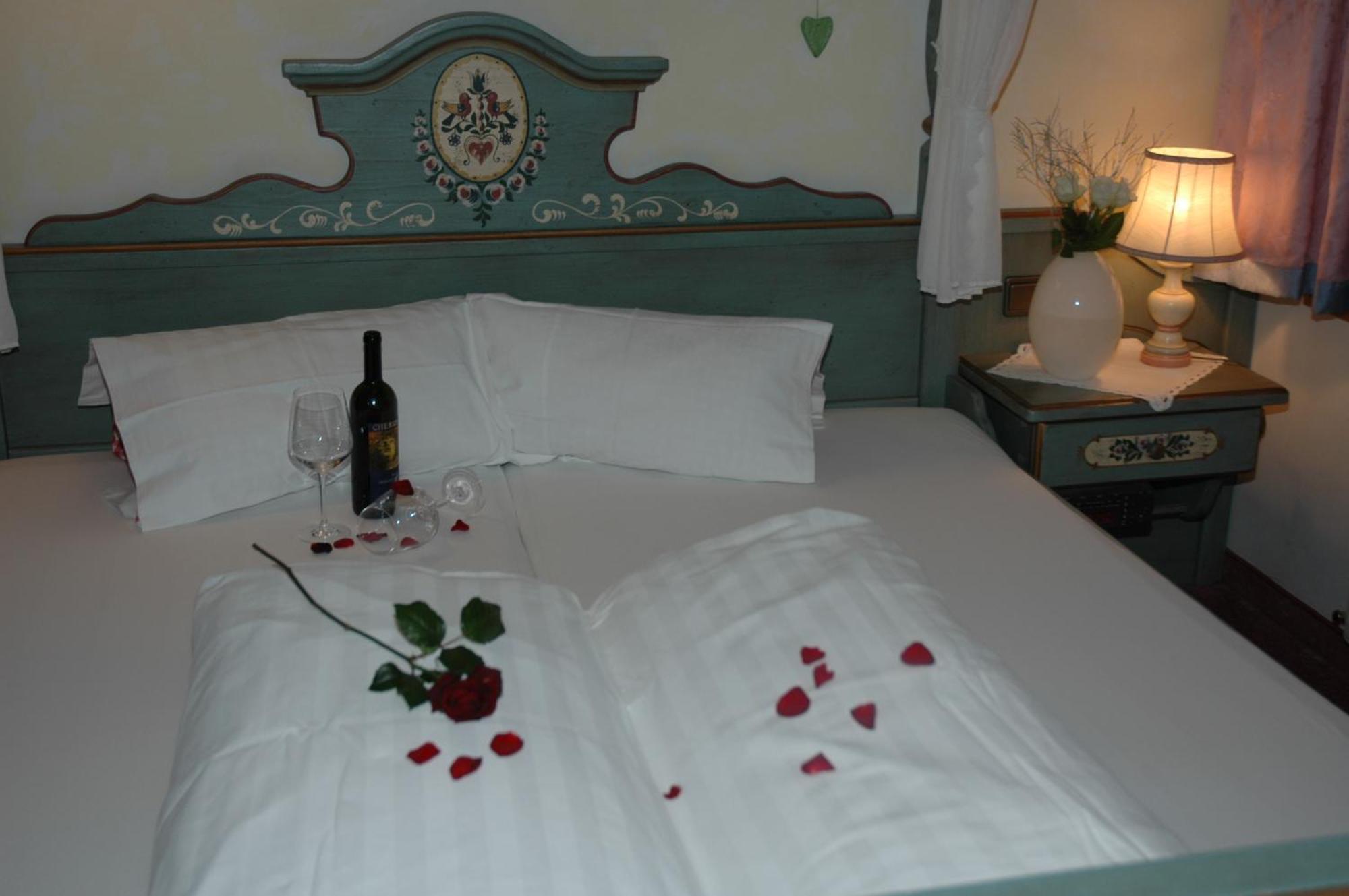 Hotel Gasthaus Schwarzenstein غنزلنغ المظهر الخارجي الصورة