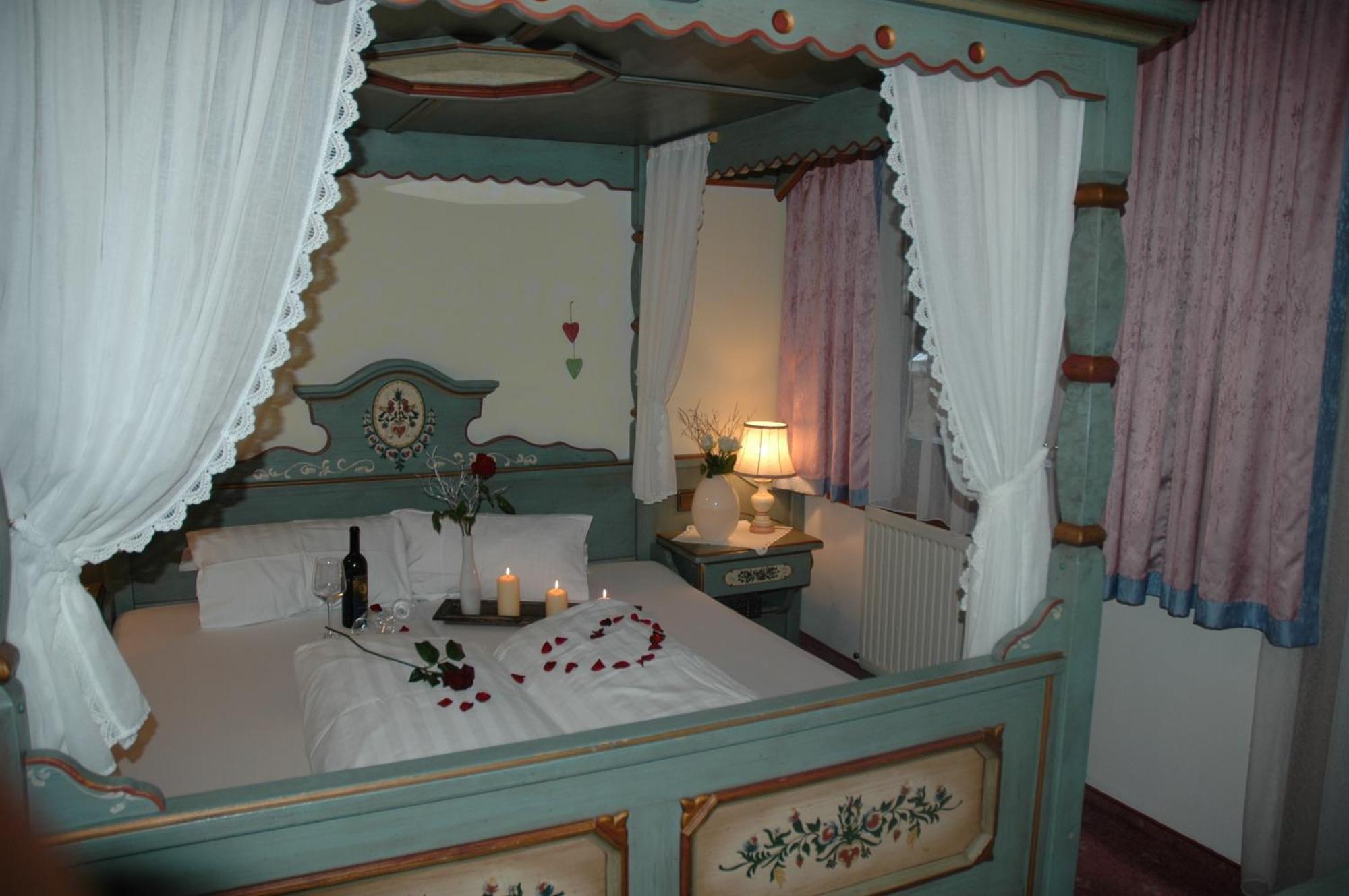 Hotel Gasthaus Schwarzenstein غنزلنغ المظهر الخارجي الصورة